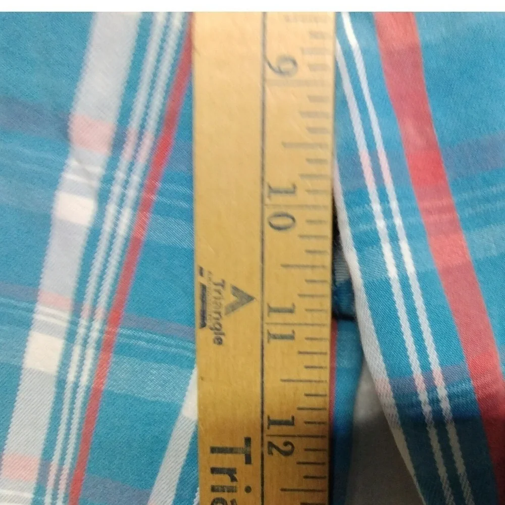 Levi Strauss & Co Plaid Shorts Men's W29 Blue Red White Flat Front Casual‎